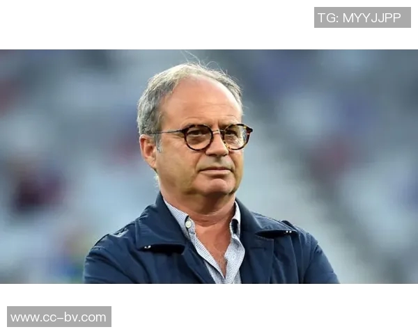 坎波斯阐述巴黎引援策略强调球商与团队精神的重要性