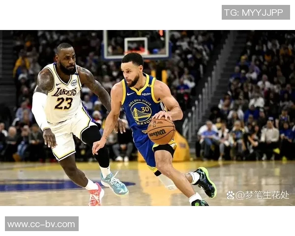 克里斯表现出色13投8中砍下23分8篮板2助攻1盖帽助球队获胜 克里斯表现出色13投8中砍下23分8篮板2助攻1盖帽助球队获胜