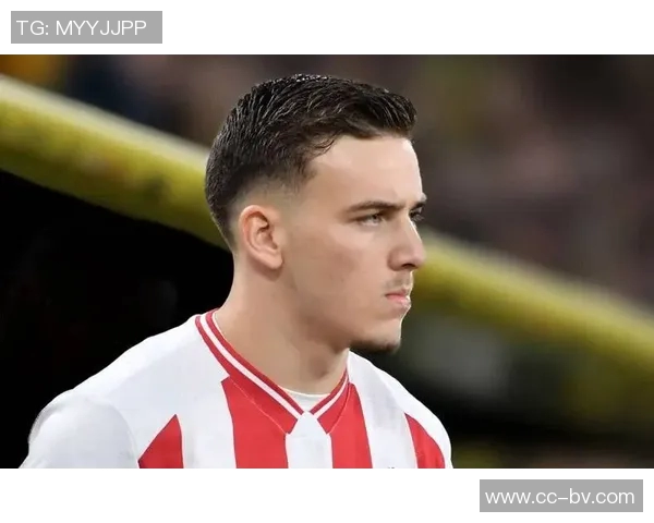 曼联与AIK索尔纳谈判瑞典16岁中锋凯文菲林引发关注 曼联与AIK索尔纳谈判瑞典16岁中锋凯文菲林引发关注