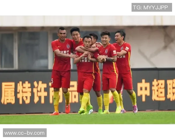 国安防线调整未见成效低级失误频现进攻战术愈加丰富 国安防线调整未见成效低级失误频现进攻战术愈加丰富